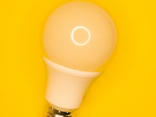 Still life light bulb

👋 Small donation -> huge appreciation paypal.me/DanieleFranchi 🙏🙏🙏